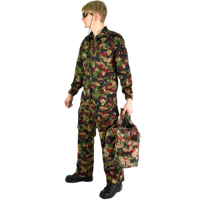 Oryginalne szwajcarskie spodnie armii M83 Combat Alpenflage Camo Field Spodni Nowe